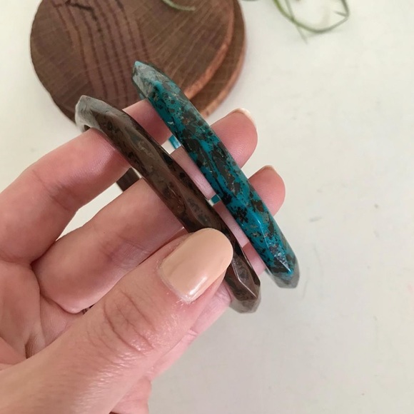 Pair Of Vintage Faceted Splatter Bangle Bracelets - Picture 7 of 8